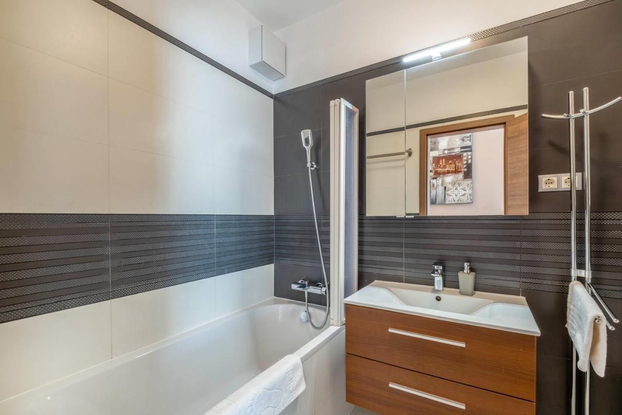 Mf Port Azur Wellness Apartments Сиофок Екстериор снимка