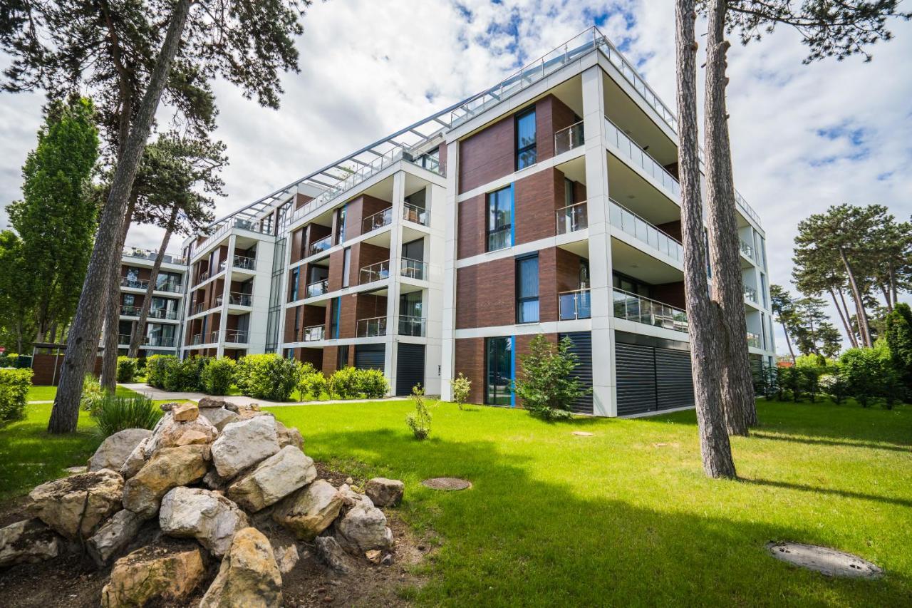 Mf Port Azur Wellness Apartments Сиофок Екстериор снимка