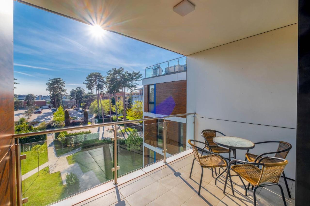 Mf Port Azur Wellness Apartments Сиофок Екстериор снимка