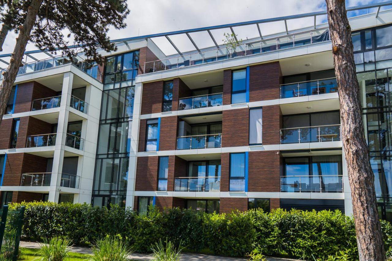 Mf Port Azur Wellness Apartments Сиофок Екстериор снимка