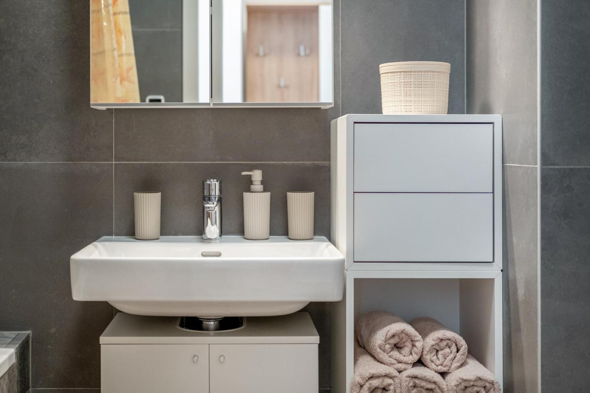 Mf Port Azur Wellness Apartments Сиофок Екстериор снимка