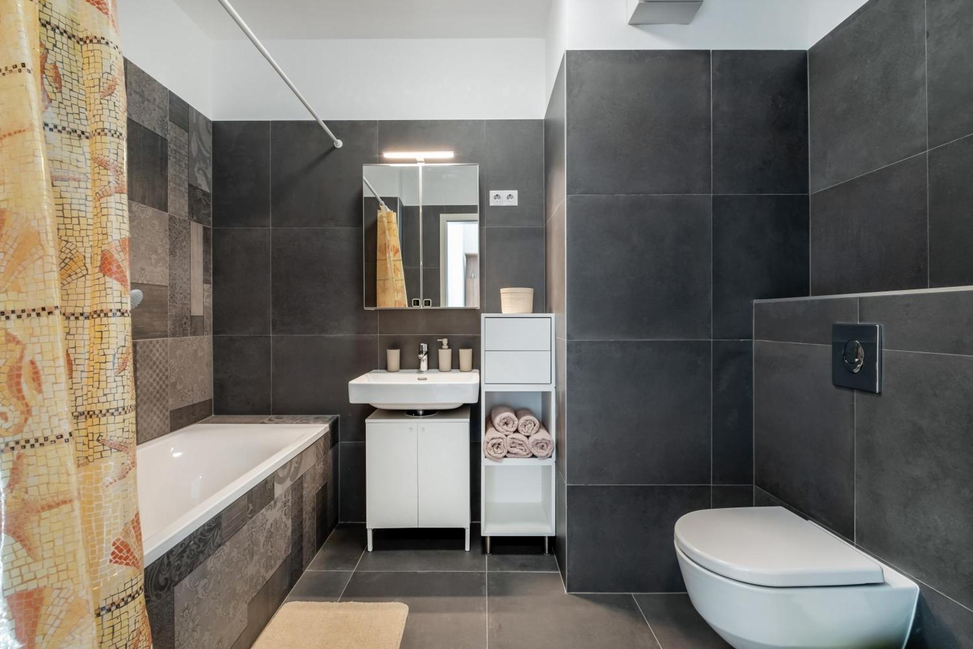 Mf Port Azur Wellness Apartments Сиофок Екстериор снимка
